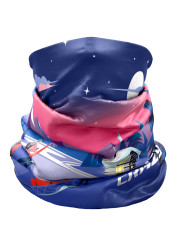 Crazy Neck Gaiter Light Selfie