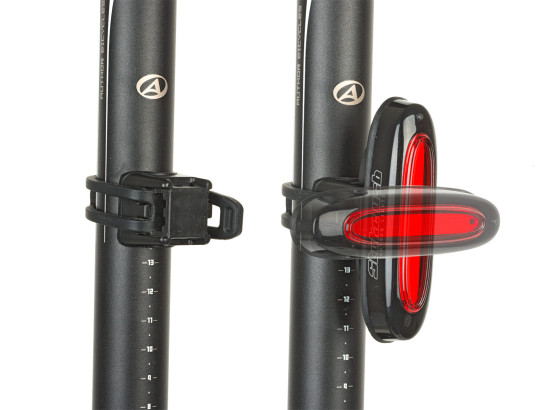 detail Rear Light Author A-Stake USB