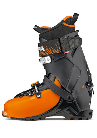 detail Scarpa Maestrale 4.0 Black/Orange