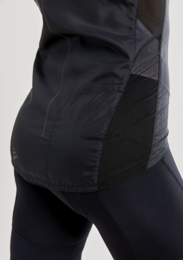 detail Ladies' cycling jacket Craft 1908792-999000 Essence Light Wind W