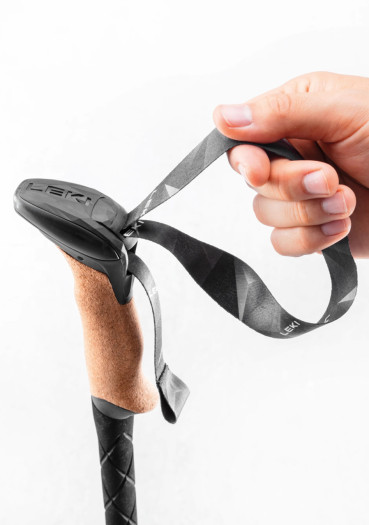 detail Trekingové  hole Leki Black Series Carbon, black-black gray-dark anthracite, 100-135 cm