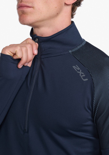 detail Men’s 2XU Light Speed ½ Zip Top