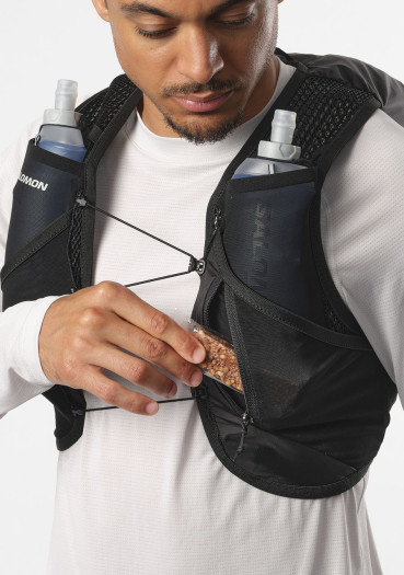 detail Running Vest Salomon Active Skin 8 Set Red Dahlia/High Risk R
