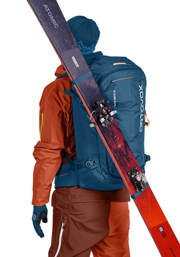detail Ortovox Haute Route 40 Petrol Blue 40 Liter