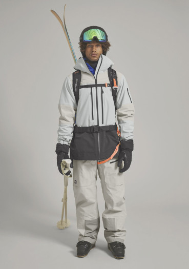 detail Backpack Ortovox Avabag Litric Tour 40 Black Raven 40 Liter