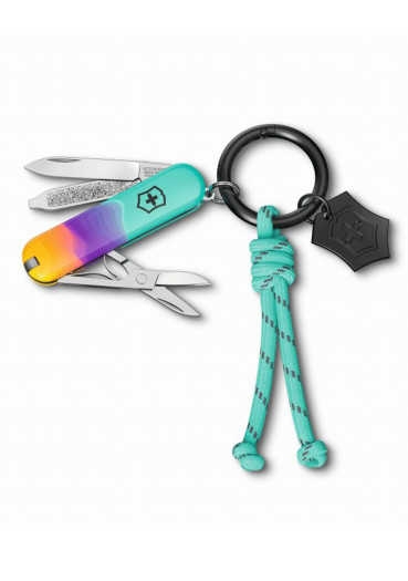detail Victorinox Classic SD Sydney Style Pocket Knife