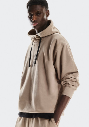 detail Men's On Running Club Hoodie, M Desert