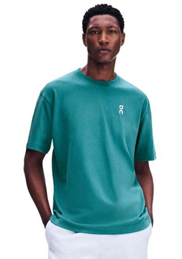 detail On Running Club-T, M Storm
