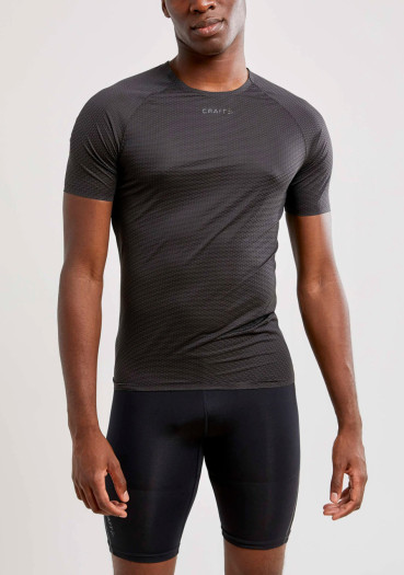 detail Men’s performance top CRAFT Nanoweight 1908851-999000 short sleeve