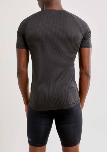 detail Men’s performance top CRAFT Nanoweight 1908851-999000 short sleeve
