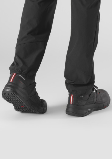 detail Salomon ODYSSEY MID GTX Men’s Hiking Boots – Black / Shale / High Risk Red